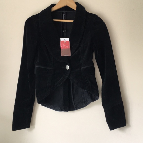 🆕 FOXY JEANS | Hi-Lo Velvet Blazer - Picture 2 of 8